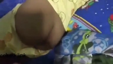 Indo-Ngewe Istri Pagi2.mp4