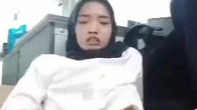 Bokep Indo-Rina sange colmek dikantor