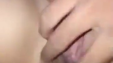Gangbang_cewek_teler_habis_Ladies_Night.mp4