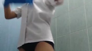 Tabhita Mandi Dulu bru brangkat skoLah 4