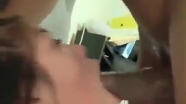Kak Ollie Ngulum Kontol Ampe Mentok di leher