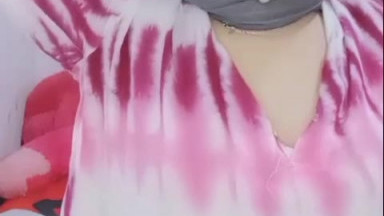 Jilbab Cantik Live Nakal - mp4-