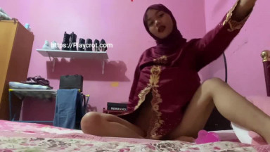 Rare file 22Vid Complete Jilbab dildo playcrot (2).mp4