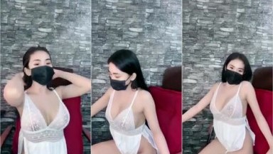Uting Coklat Kak Lunna Menggoda Pascol - AVTub - Bokep Indo Terbaru