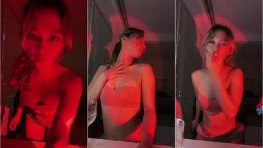 Bokep Indo Jessy Pamerin Body Sambil Mabok Id 35332468 Mango - Bokep Indoh