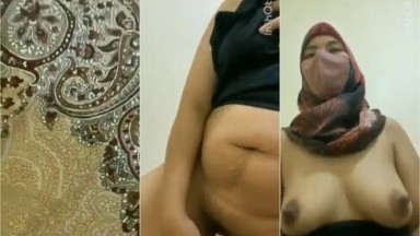 Bokep Indo Tante Hijab Mencari Posisi Ternyaman - Bokepcrot Bokep Indo