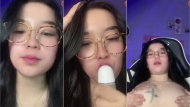 Bokep Indo Vira Host Tato Remas Buah Dada Mango Kanget Doi Live - Bokep Indoh