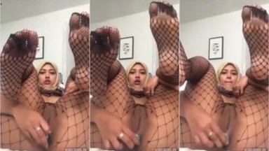 Bokep Hijab Cantik Lagi Coba Dildo Anal - Bokepsin