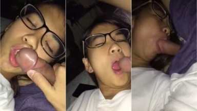 Bokep Disepongin Gebetan Baru Cantik Kacamata - Bokepsin