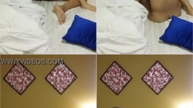 Bokep Rina Ngajak Bestienya Threesome- Bokepsin