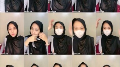 Bokep Indo Rani Hijabers Pamerin Toketnya Baju Transparan - BOKEPSIN COM