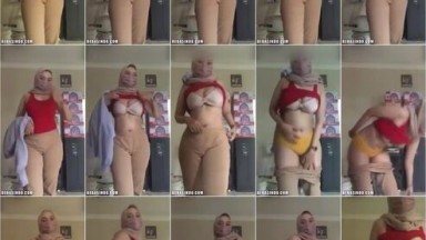 Bokep Indo Tiktoker Jilbab Pamer Toket Gede Bulat - BOKEPSIN COM